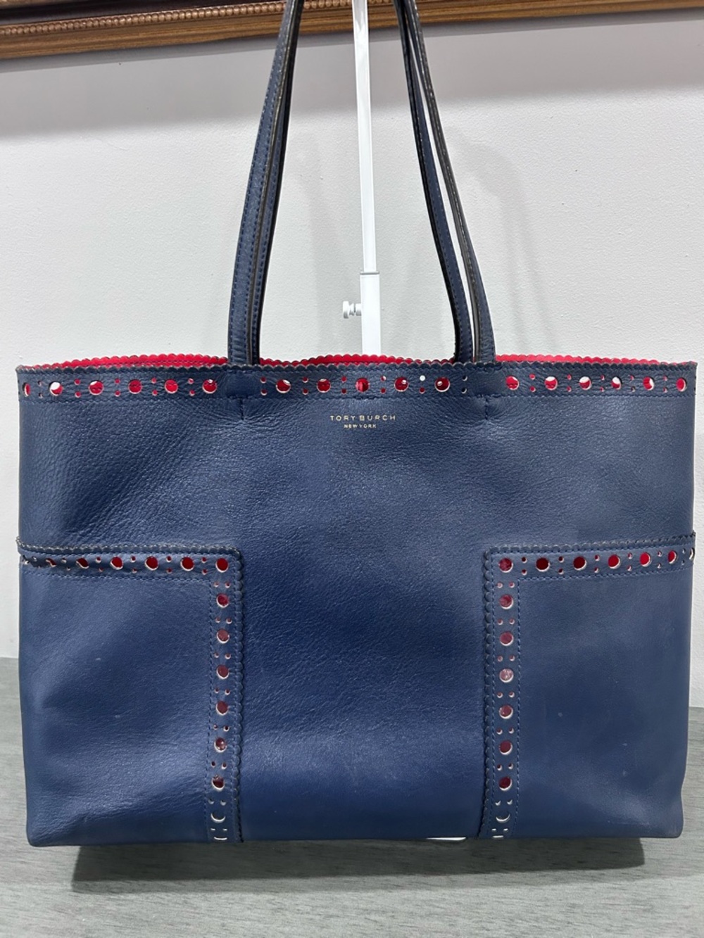 Tory Burch Navy Leather Tote with Red Accent - Picture 1 of 11